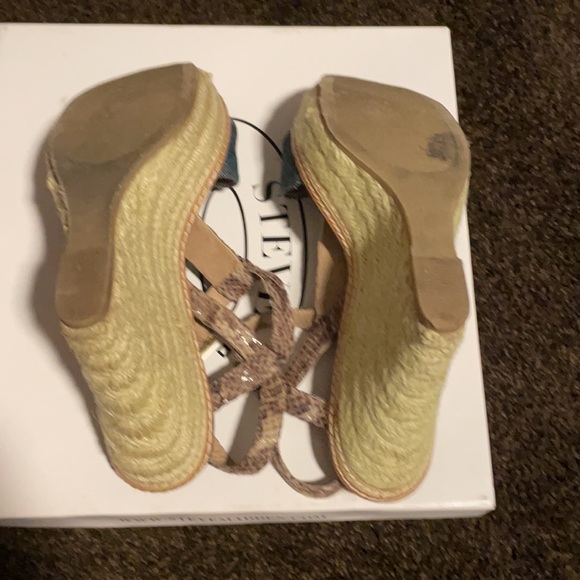 Steve Madden Smash Sandal Size 6 - Picture 5 of 5